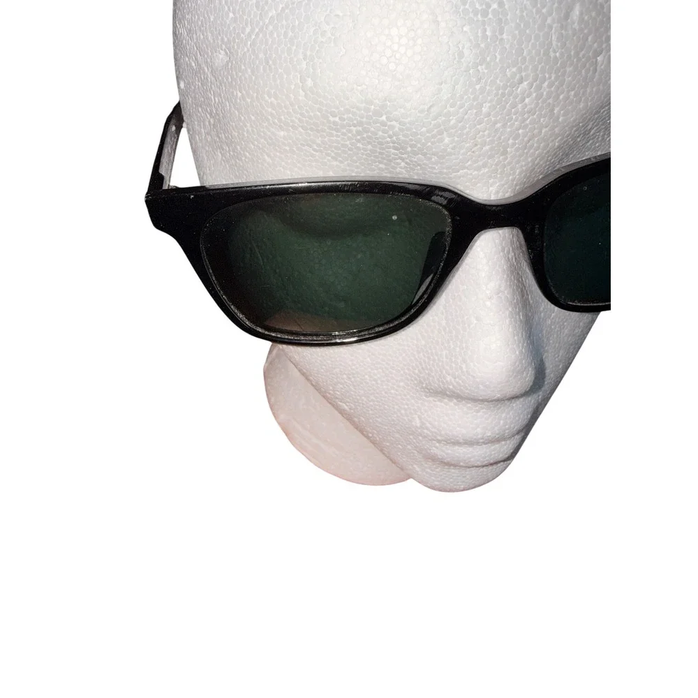 Sunski Ventana Sunglasses Black Square Frame Coastal Outdoor Active Campcore